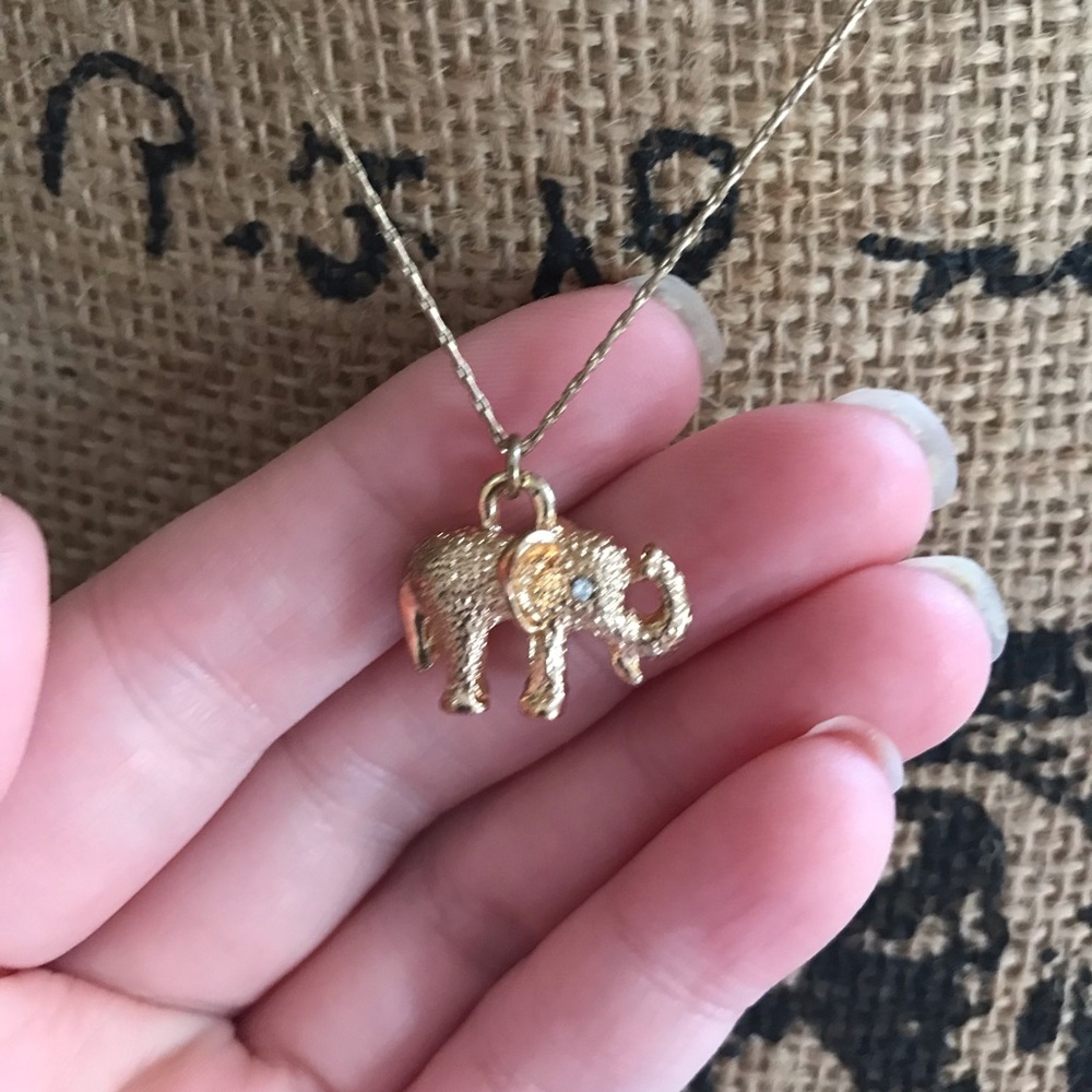 New York & Company Gold Elephant Pendant Necklace - Picture 3 of 4